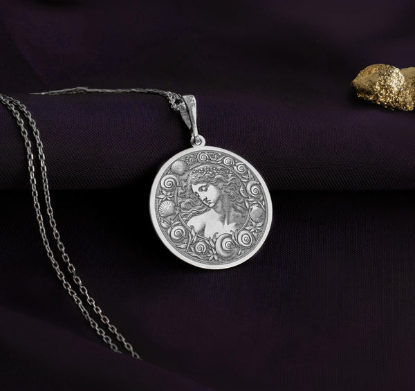 Birth of Venus silver Necklace, goddess of love charm , Ethereal queen Fertility pendant Ancient love energy, Aphrodite Pendant,Mythology-Inspired Jewelry,Timeless Elegance Pendant