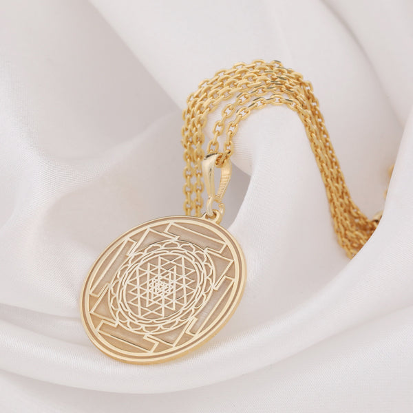 Sri Yantra Gold Pendant Necklace - Sacred Geometry Jewelry for Yoga, Meditation & Chakra Balance, Handmade Spiritual Gifts for her / him