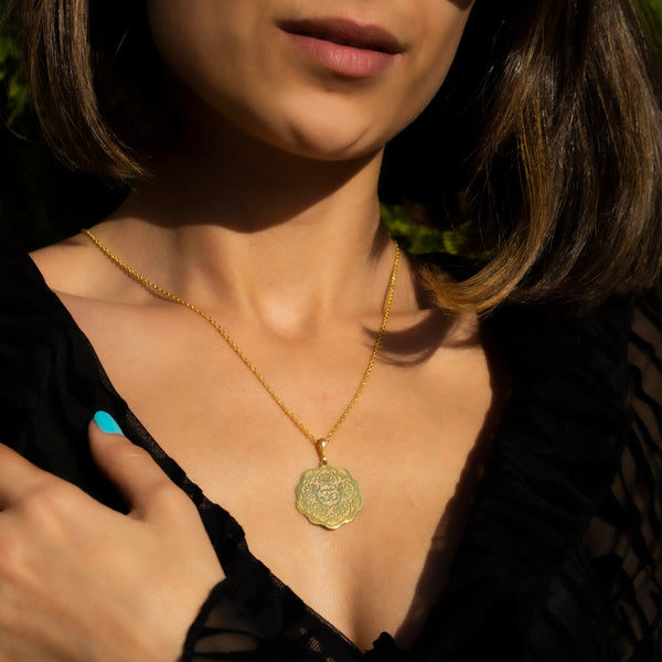14K Solid Gold Om Necklace, Spiritual Necklace, Silver Aum Pendant, Meditation Jewelry, Chakra Necklace, Hindu Jewelry, Yoga Gift for Her