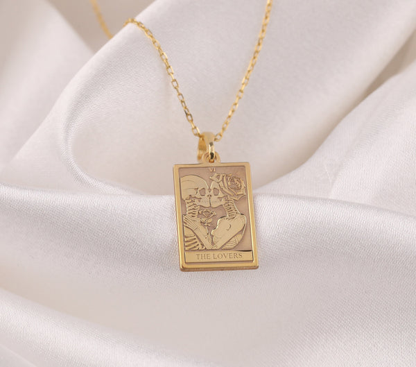 The lovers Skeleton gold charm pendant