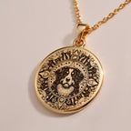 An elegant rose gold plated Bernese Mountain Dog pendant. The beautiful engraving makes this a dainty and modern piece of pet jewelry.
