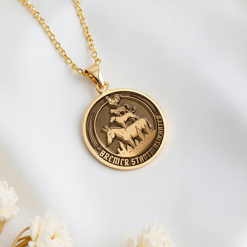 Gold plated Bremen Musicians Grimm Fairy Tale Pendant: round  Bremen Musicians Grimm fa...