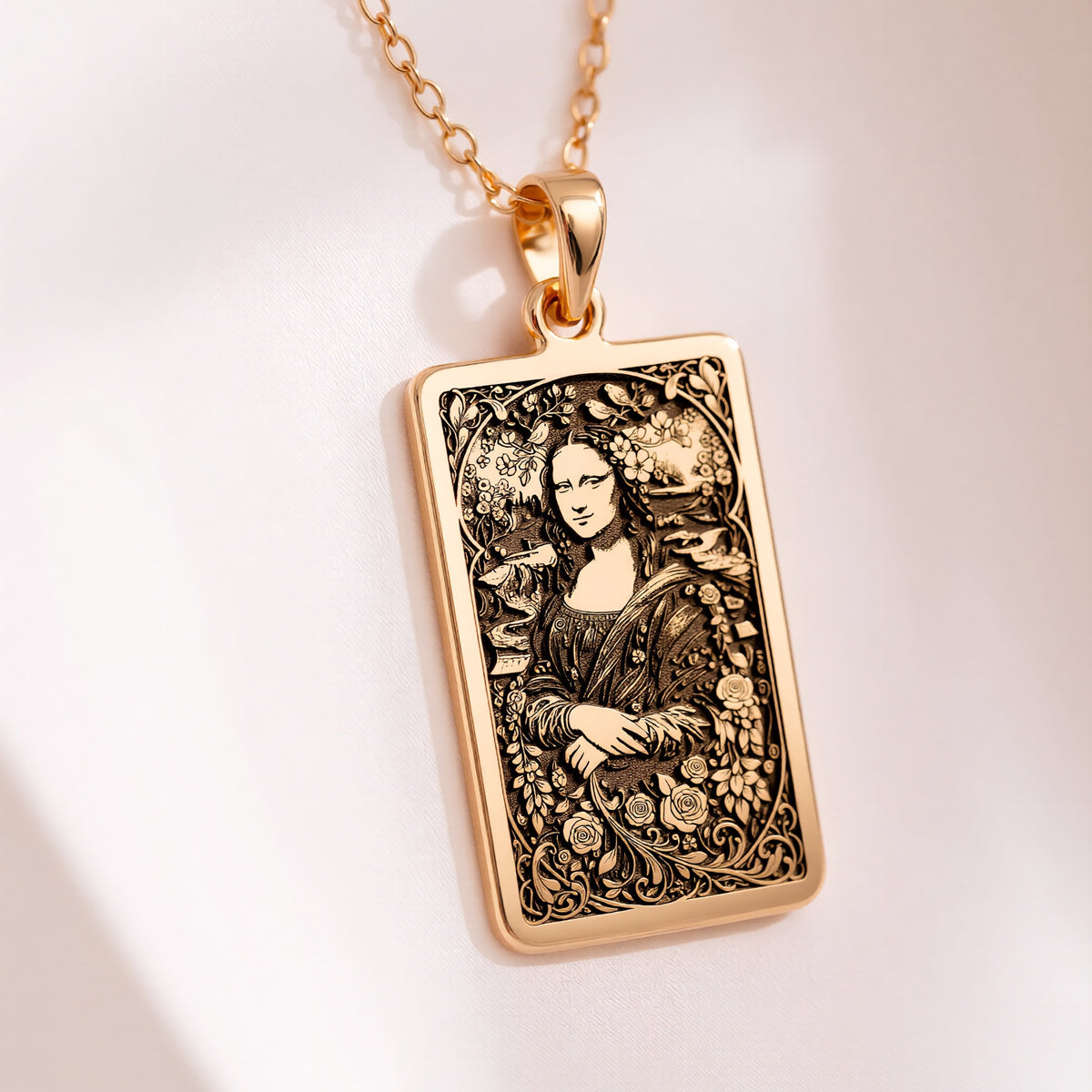 Mona Lisa Tarot Pendant Necklace: 14K Gold Personalized Famous Art History Charm, Museum Jewelry - View 2