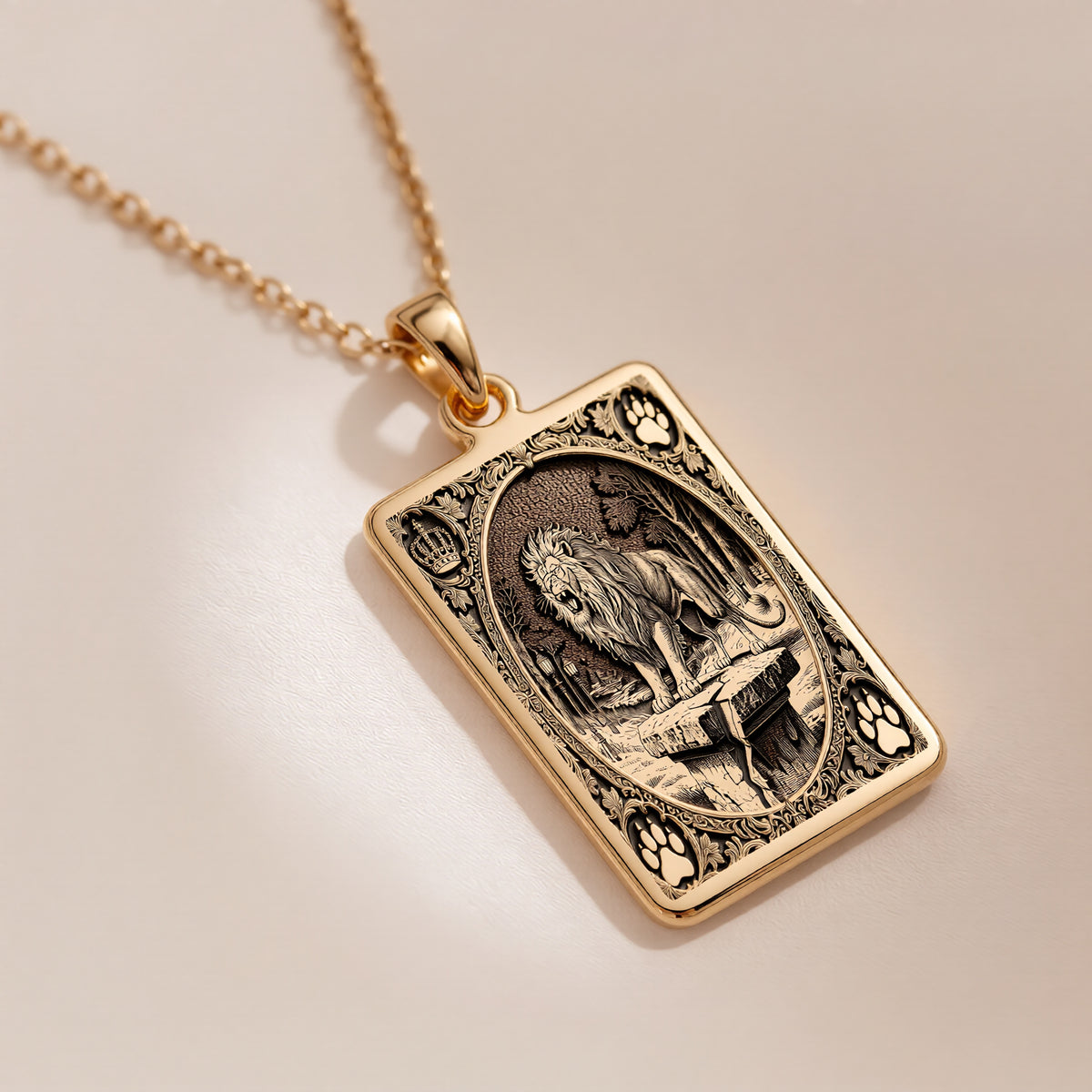 14K solid gold Lion King of Beasts Tarot pendant. Shiny nature astrology sign jewelry. Fine gold necklace.