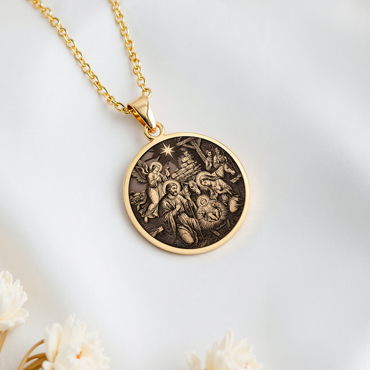 Nativity Scene Medallion: 14K Gold Jesus Pendant Necklace - View 6