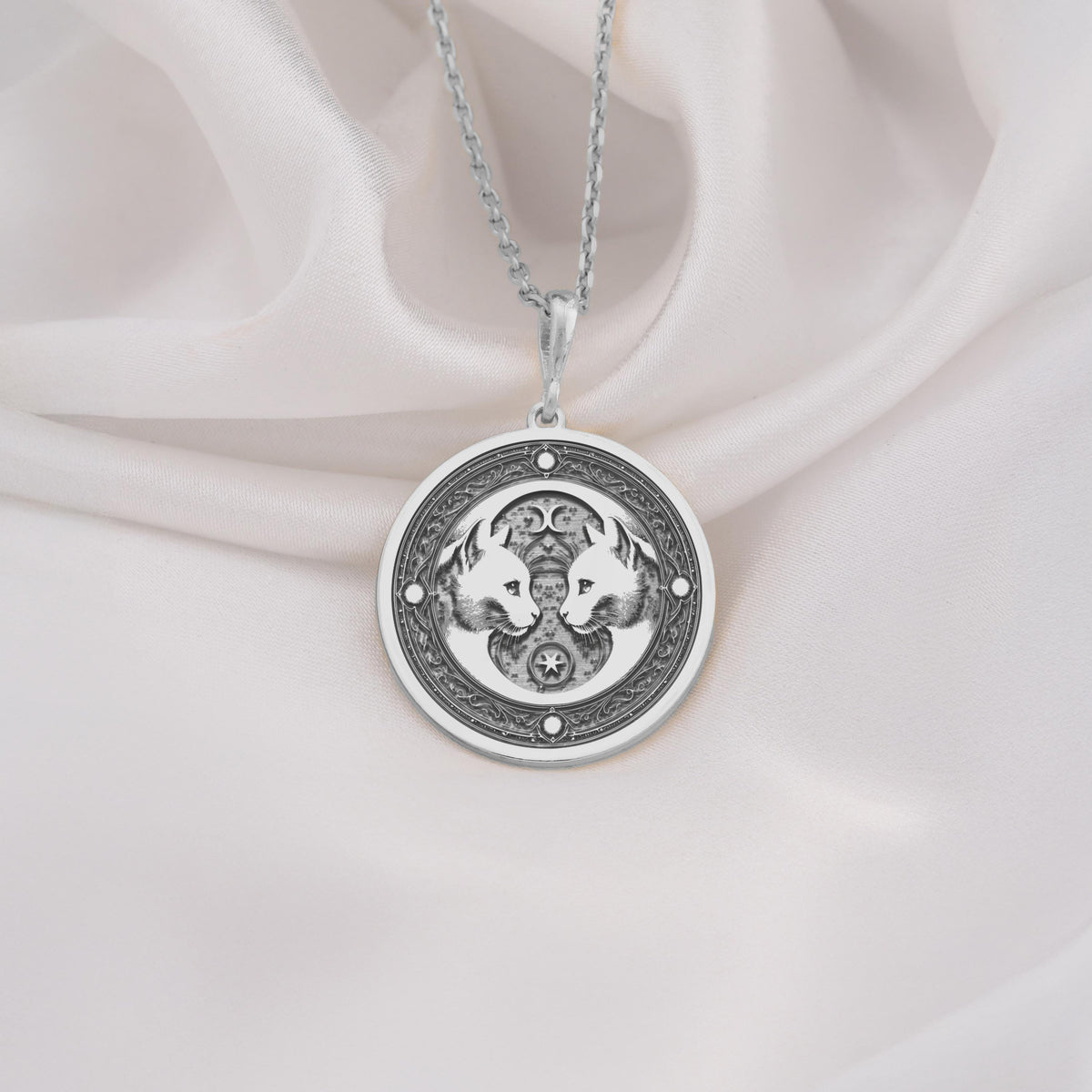 925 925 Sterling Silver Gemini Twin Cats Zodiac Charm Necklaces Oxidized silver pendant necklace featuring two facing animal heads design.