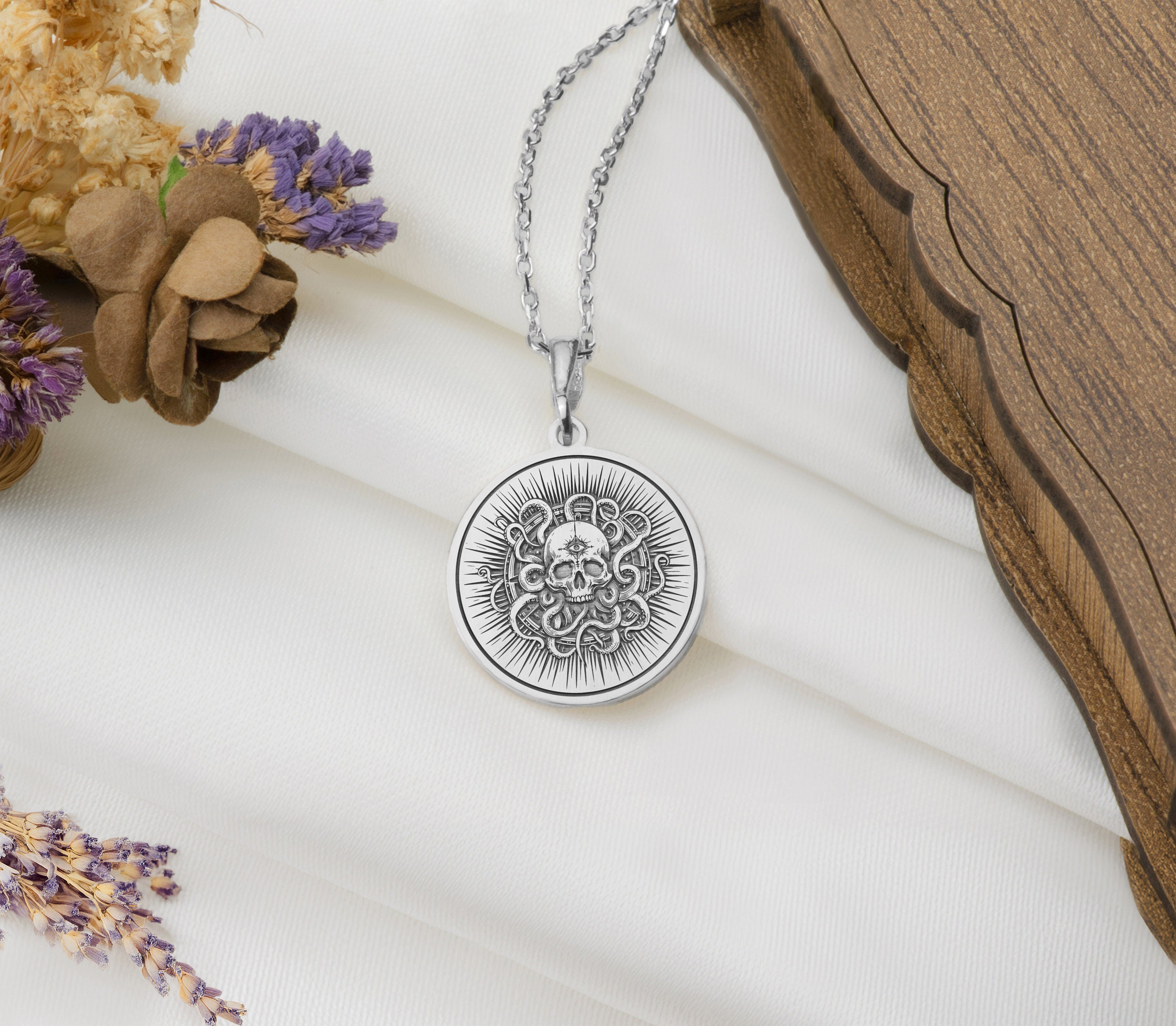 a page describing the benefits of a care guide