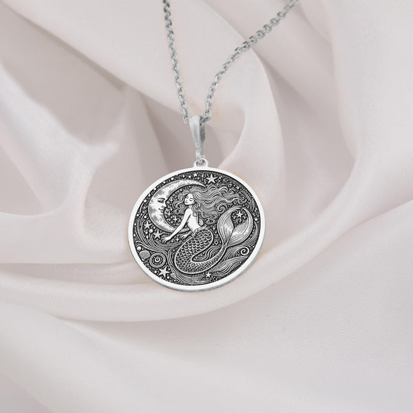 Elegant mermaid pendant necklace in 925 sterling silver, featuring a celestial moon and mermaid design. A perfect ocean-inspired gift for women who love fantasy and whimsical jewelry. Ideal for birthdays and anniversaries.