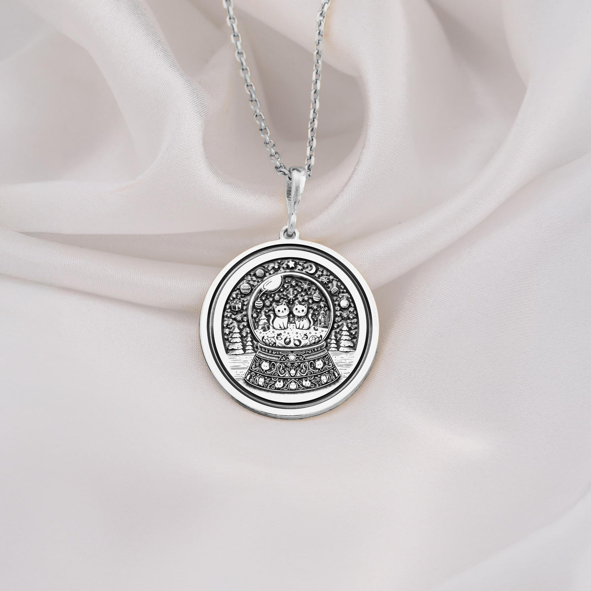 925 sterling silver snow globe necklace with two cats in a whimsical charm design. A thoughtful, handmade gift for cat lovers, ideal for birthdays, holidays, or everyday wear