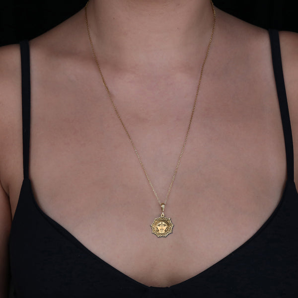 14K Solid Gold Durga Hindu Goddess Necklace, Durga Silver Hindu Goddess Pendant, Hindu Women jewelry, Women Hindu Goddess Meddalion