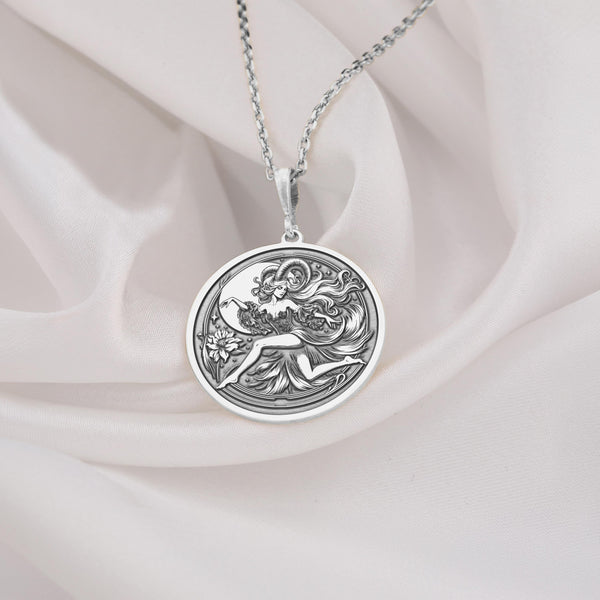 Silver Capricorn necklace, Capricorn zodiac necklace for women, 925 silver Capricorn pendant, Capricorn women’s silver jewelry, Zodiac sign Capricorn silver necklace, Capricorn zodiac charm necklace in silver,