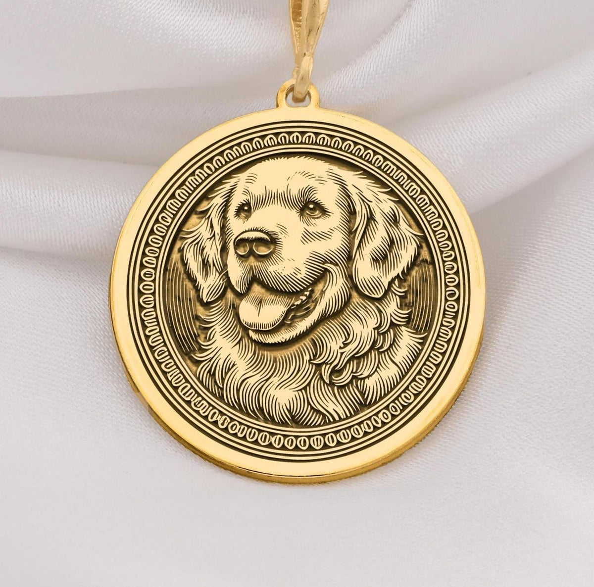 Elegant 14K Solid Gold Golden Retriever pendant, featuring a finely detailed dog medallion. A perfect pet lover’s charm, symbolizing joy, companionship, and love, making it a meaningful gold Golden Retriever necklace for dog enthusiasts.
