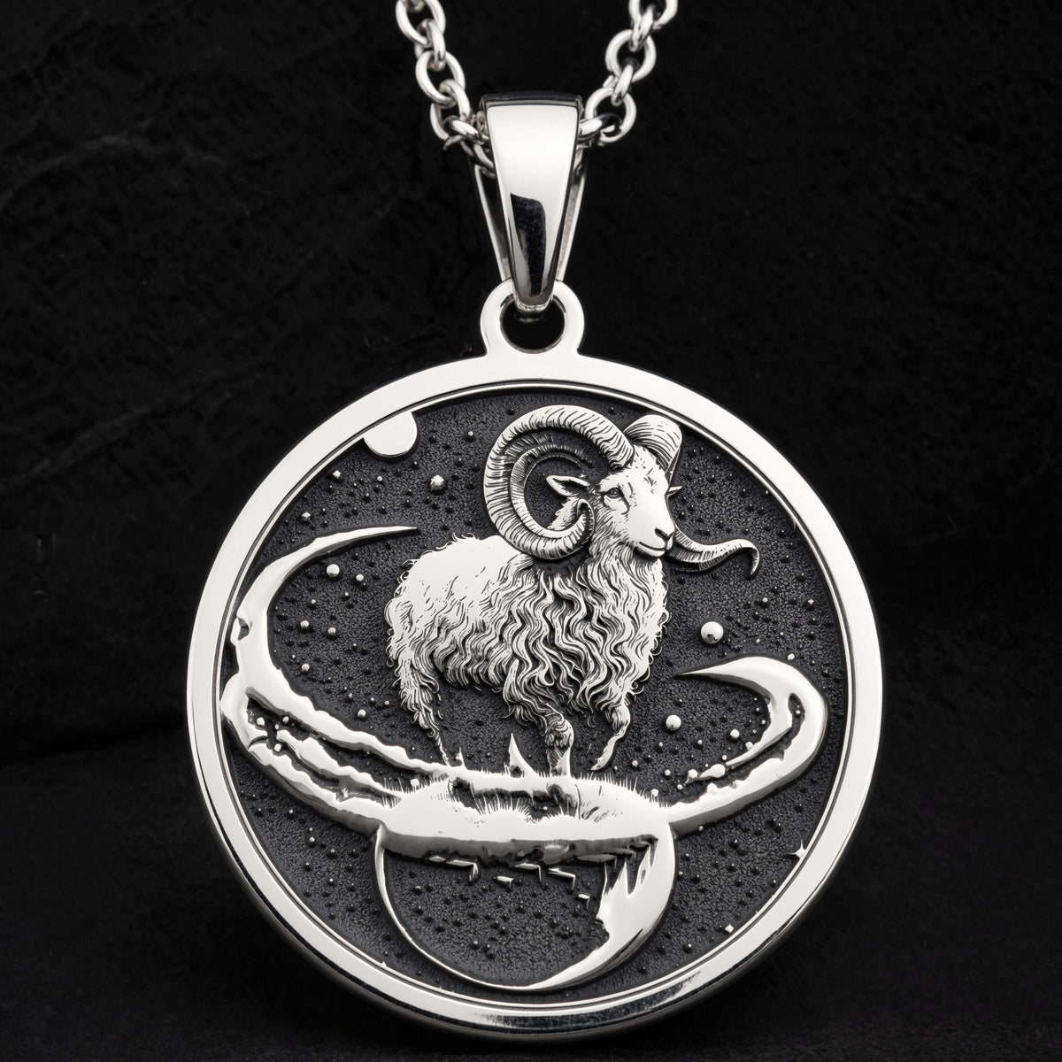 925 925 Sterling Silver Aries Zodiac Necklace Pendants Oxidized silver ram pendant with stars in a circle necklace