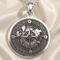 Silver necklace World Map Compass Travel | & Options - Nautical Wanderlust Gift om