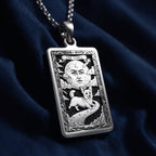 An elegant rose gold plated Corgi pendant. The beautiful engraving makes this a dainty and modern piece of pet jewelry.