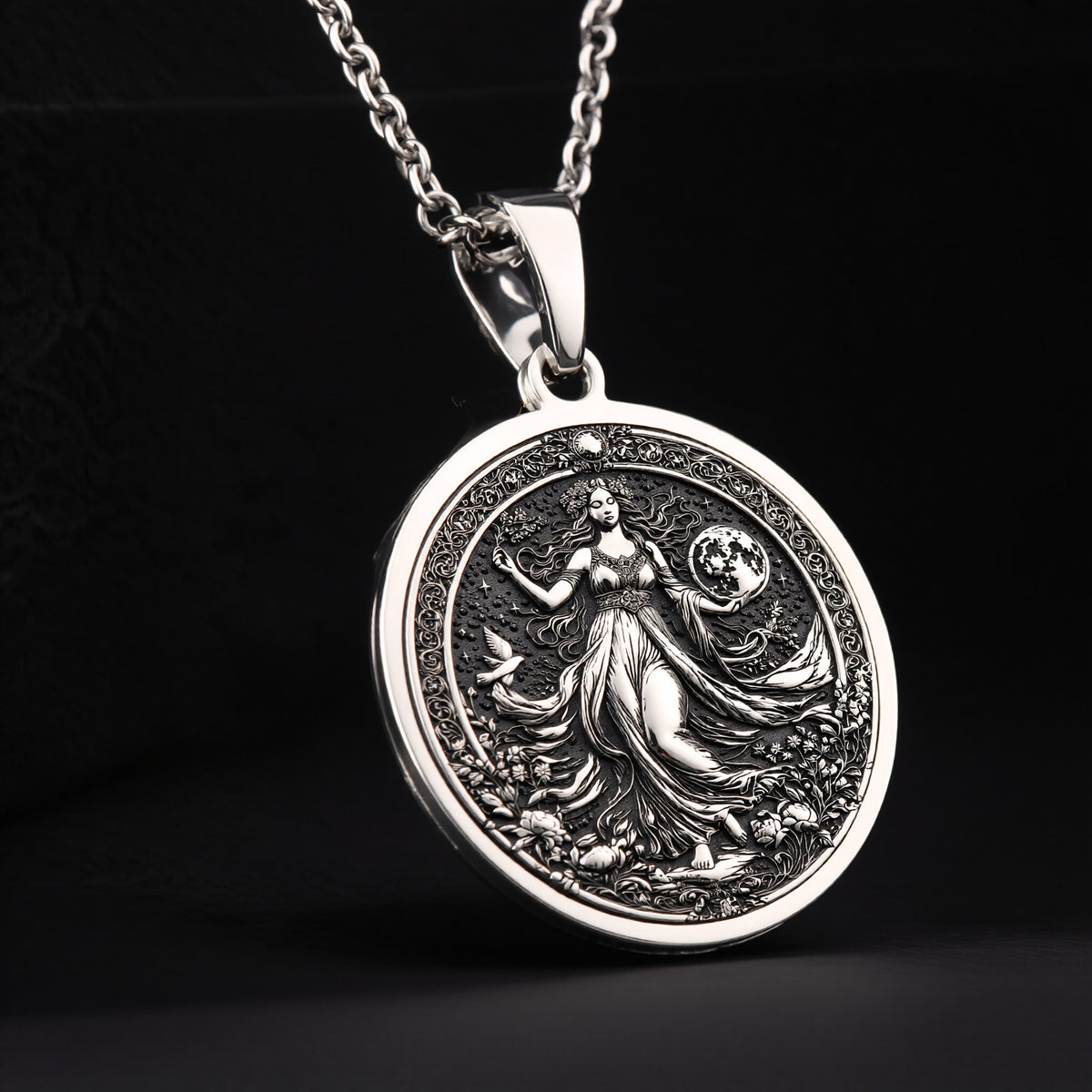 925 sterling silver Gaia Earth Goddess pendant, detailed view 1.