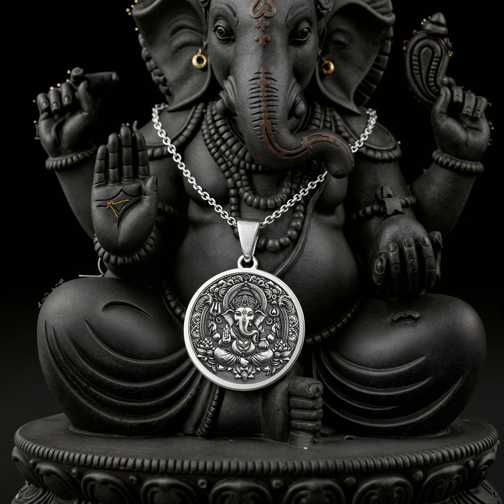 925 925 Sterling Silver Ganesha Elephant God Pendant Necklaces Oxidized silver Ganesha pendant necklace with circular design