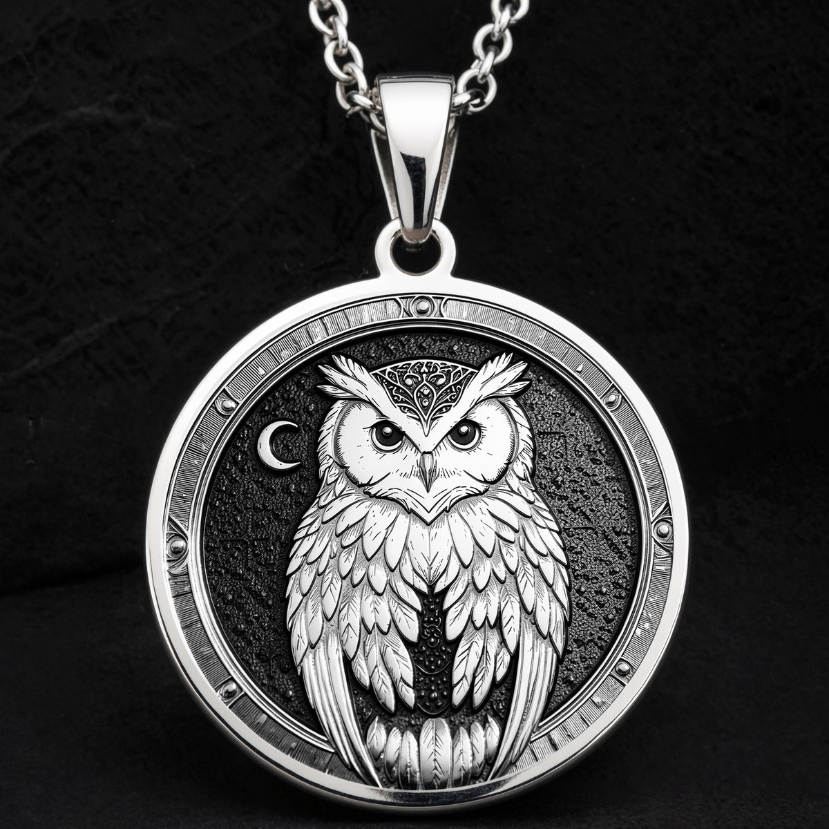 925 sterling silver Athena Owl pendant, detailed view 9.
