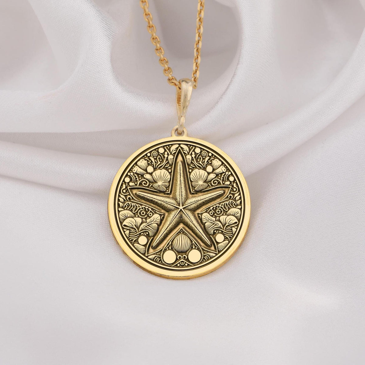 14k gold starfish necklace with ocean-inspired design. A dainty beach pendant perfect for nature lovers. Elegant minimalist jewelry ideal as a gift for women on special occasions, birthdays, or anniversaries, crafted from premium 14k gold.