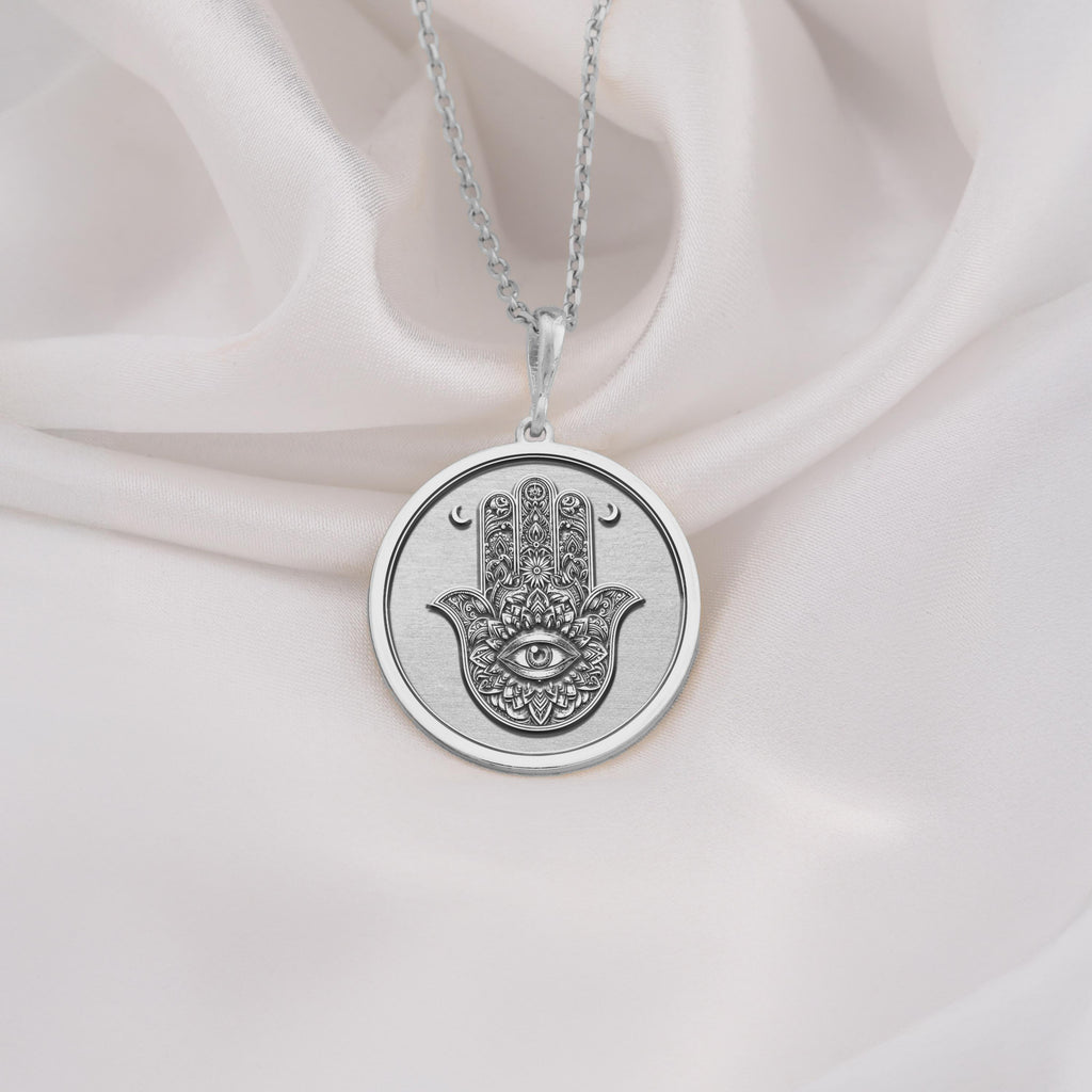Hamsa Hand Protection Amulet Necklaces 925 925 Sterling Silver Evil Eye hand Hamsa pendant necklace with round shape