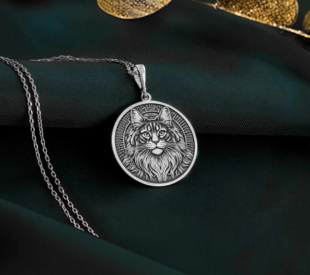 Maine Coon Cat Spirit Animal Medallion Necklaces 925 925 Sterling Silver cat portrait pendant necklace with a round shape and detailed engraving.