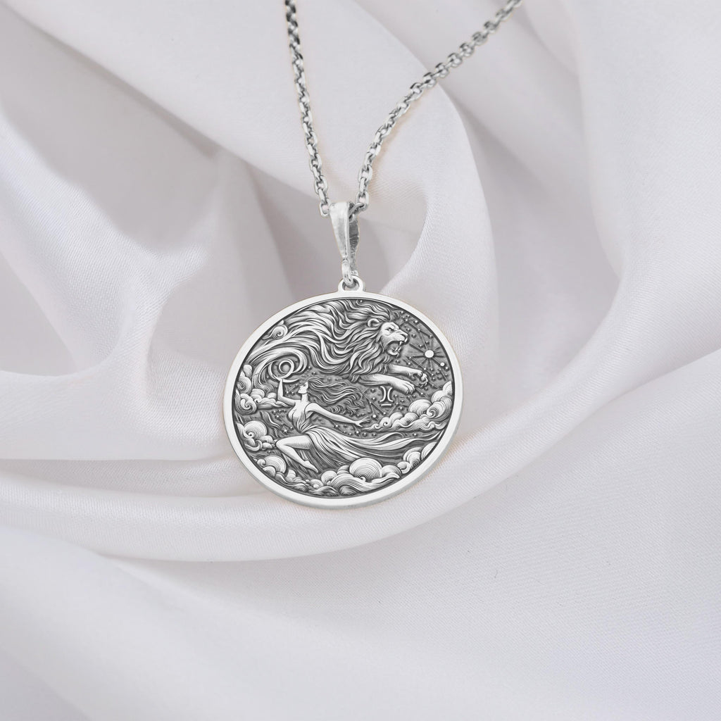 Leo Woman Pendant Elegant Zodiac Lion Necklace for Astrology Lovers, Personalized Leo Zodiac Charm Necklace in Silver Perfect Gift for Leo Women, Silver Lion Medallion Necklace for Leo Women Astrology and Horoscope Jewelry,