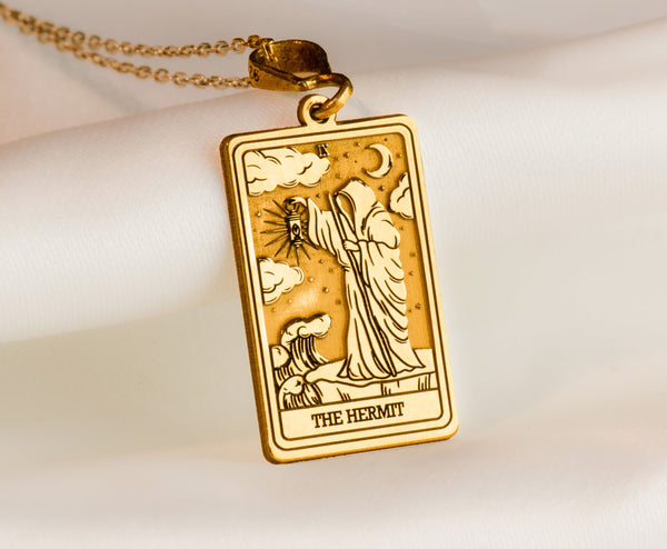 gold hermit tarot pendant, hermit tarot necklace, tarot charm jewelry, tarot amulet, hermit card pendant, esoteric jewelry gift, tarot necklace gold, introspection tarot charm, hermit tarot jewelry, spiritual seeker necklace, tarot card pendant charm
