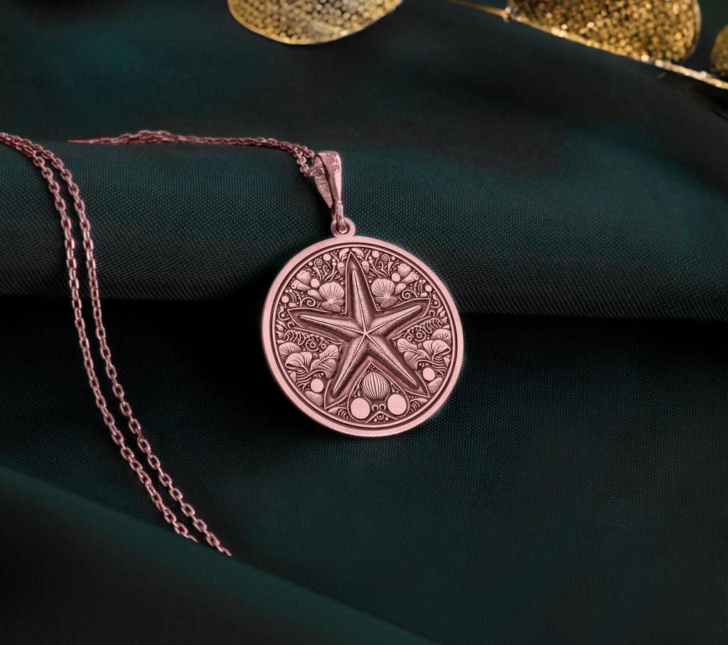 Rose gold plated starfish necklace with ocean-inspired design. A dainty and stylish beach pendant perfect for nature lovers. Lightweight, ideal as a romantic gift or rose gold jewelry for women who appreciate minimalist accessories.