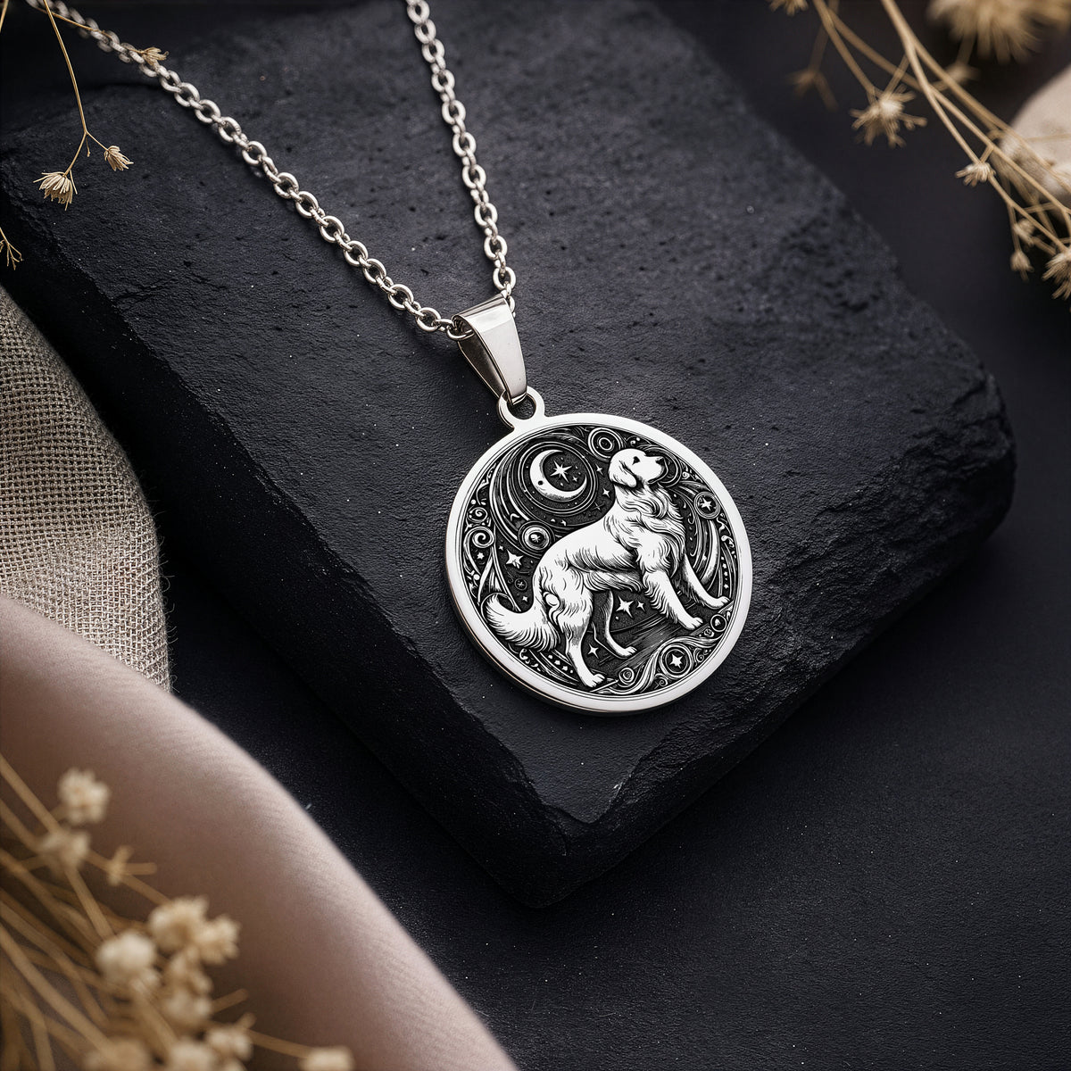 Golden Retriever Medallion - 925 Sterling Silver