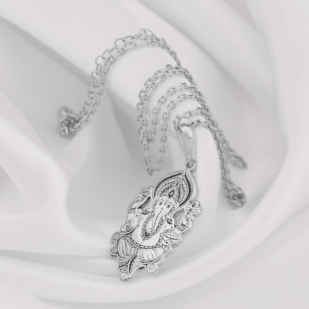 Ganesha Elephant God Amulet Necklace Necklaces 925 925 Sterling Silver alloy pendant necklace featuring an intricate stylized deity face design.