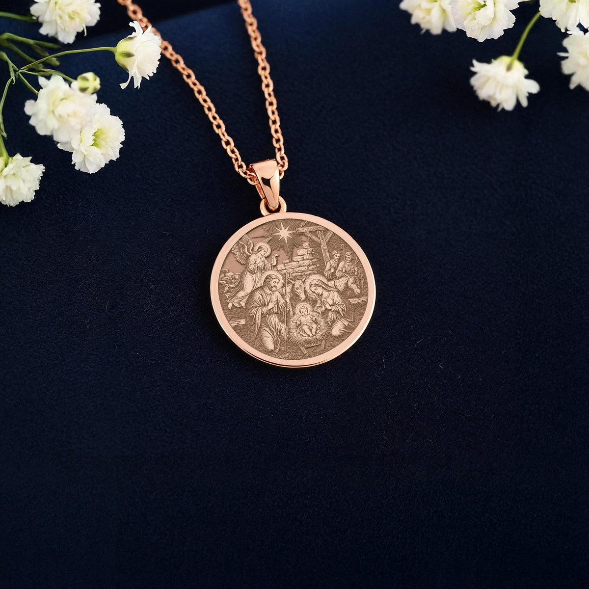 Nativity Scene Medallion: 14K Gold Jesus Pendant Necklace - View 6