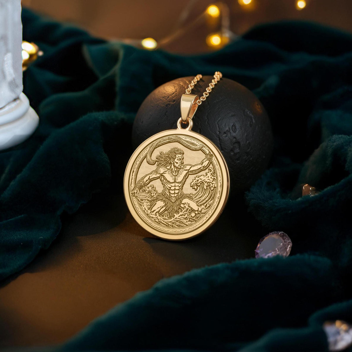 Maui Pendant Necklace: 14K Gold Polynesian Demigod, Heroic Legend - View 214
