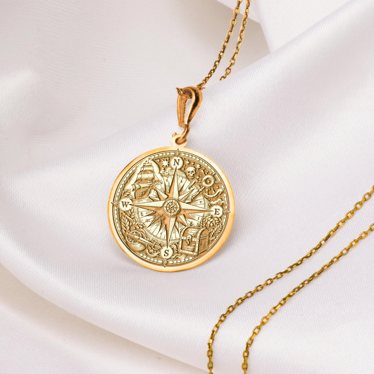 Compass Amulet Necklace Necklaces 14K 14K Gold Plated compass rose star pendant necklace with circular design and cardinal points.
