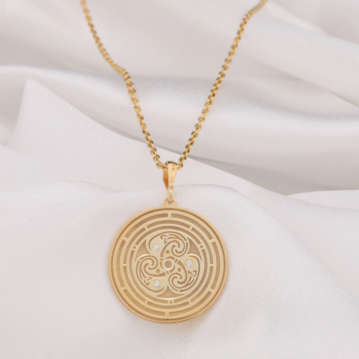Flower of Life Pendant: 14K Gold with flower life life overlapping amulet talisman - View 158
