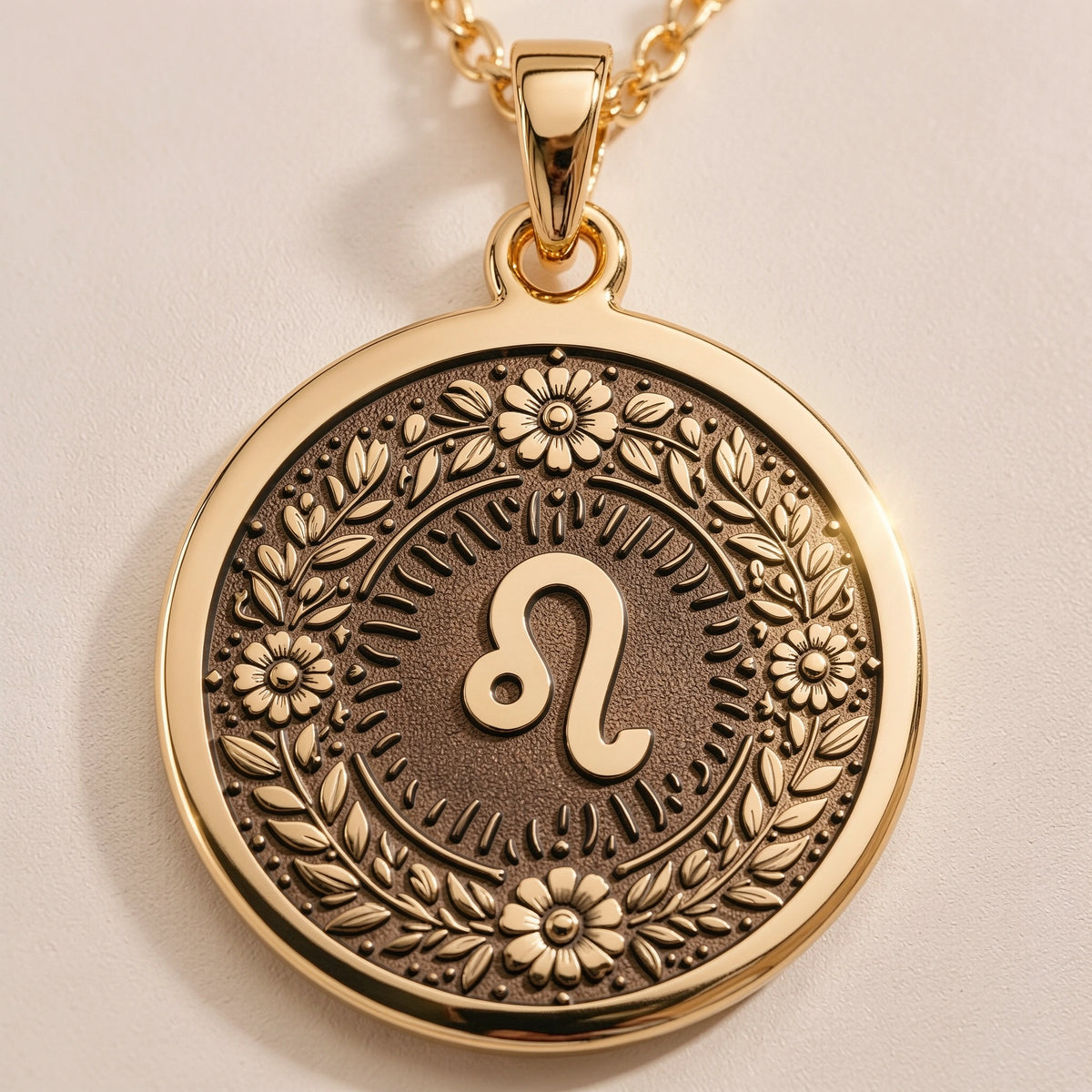Leo Zodiac Astrological Sign Medallion - Birthdate Jewelry Personality Gift - Görsel 1, 14K gold zodiac