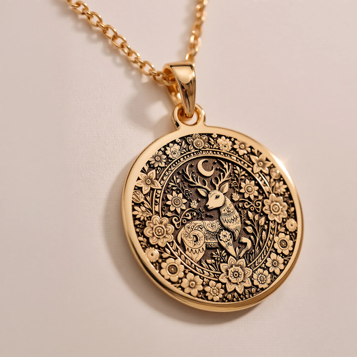 Woodland Deer Doe Nature Pendant | Silver & Plated Options - Spirit Animal Gentle Charm - Görsel 2, Animal Lover